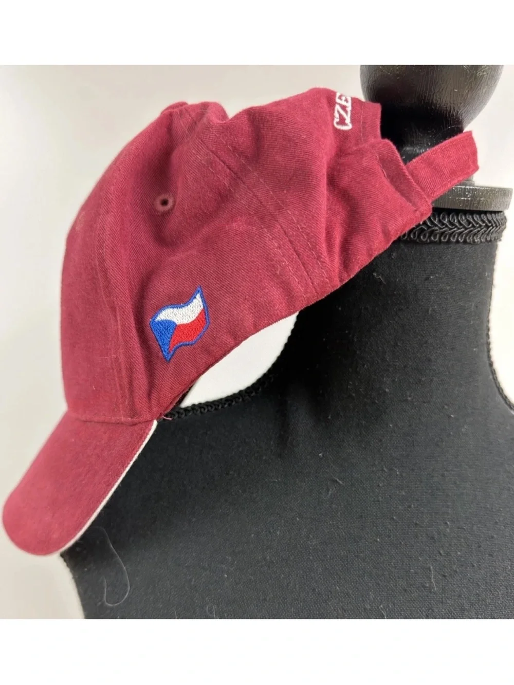Vintage Czech Republic Red Baseball Cap Embroidered Coat
